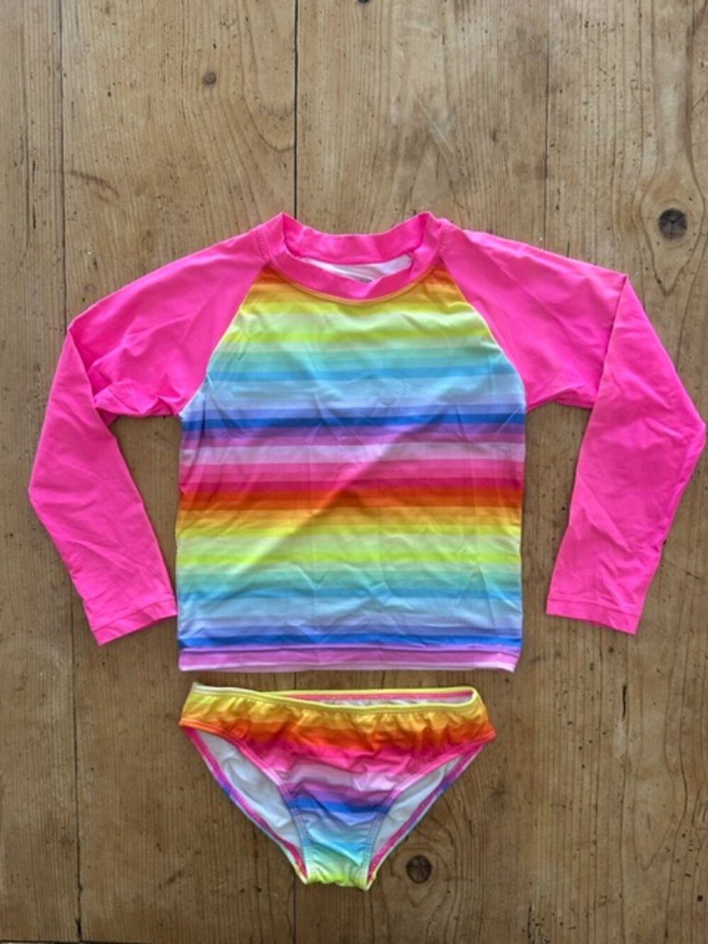 Planet Sea Girls 2 Piece Rashguard & Bottoms Size 8